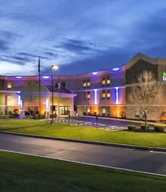 Holiday Inn Express Harrisburg NE, an IHG Hotel