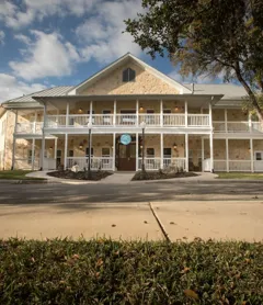 Gruene River Hotel & Retreat