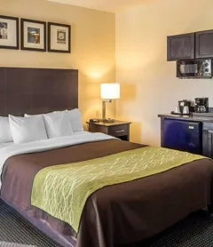 Quality Inn Tulsa-Downtown West