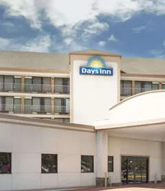 Days Inn by Wyndham Columbus-North Fort Moore