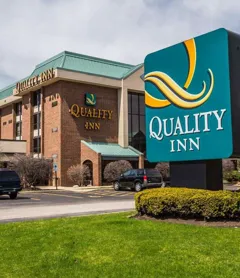 Quality Inn Schaumburg - Chicago near the Mall