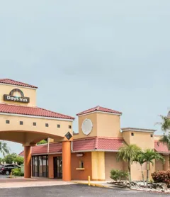 Days Inn by Wyndham Fort Myers