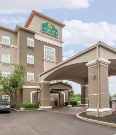 La Quinta Inn & Suites by Wyndham Cincinnati Airpt Florence