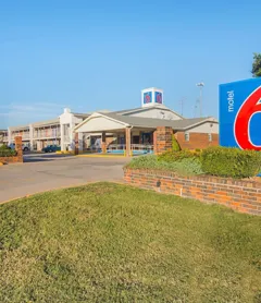 Motel 6 Lawton, OK