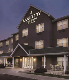 Country Inn & Suites by Radisson, Waterloo, IA