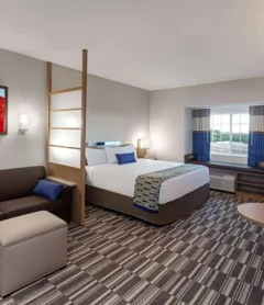 Microtel Inn & Suites by Wyndham College Station