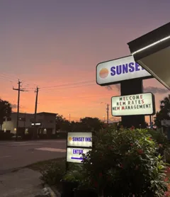 Sunset Inn