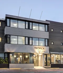 Trópica Beach Hotel