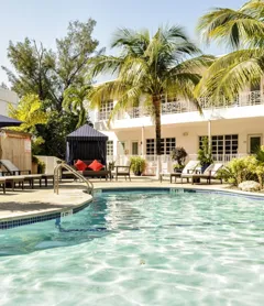 Tradewinds Apartment Hotel, a South Beach Group Hotel