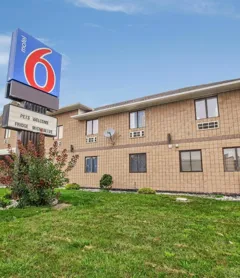 Motel 6 Windsor, ON