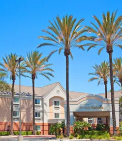 Sonesta Simply Suites Orange County Airport