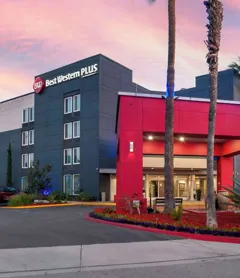 Best Western Plus Commerce Hotel