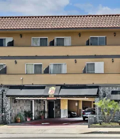 Super 8 by Wyndham Inglewood/LAX/LA Airport