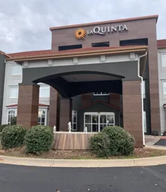 La Quinta Inn & Suites by Wyndham OKC North - Quail Springs