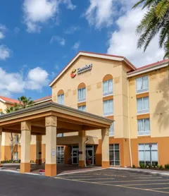 Comfort Inn & Suites Orlando North