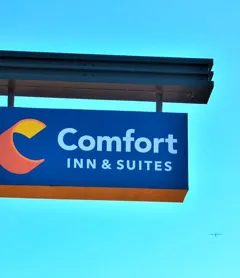 Comfort Inn & Suites Vancouver Downtown City Center