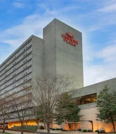 Crowne Plaza Knoxville Downtown University, an IHG Hotel