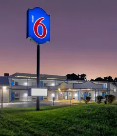 Motel 6 - Harrisburg, PA - Near PA Expo Center