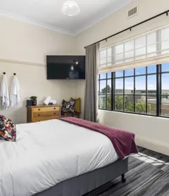 Hotel Queanbeyan Canberra