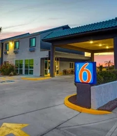 Motel 6 Lake Havasu, AZ - Lakeside