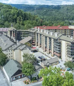 Gatlinburg Town Square by Exploria Resorts