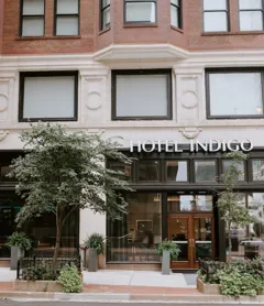 Hotel Indigo St. Louis - Downtown, an IHG Hotel