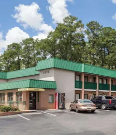 Super 8 by Wyndham Columbia SC / Ft. Jackson