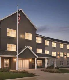 Country Inn & Suites by Radisson, Cedar Falls, IA