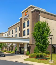 Comfort Inn & Suites At CrossPlex Village