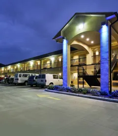 Americas Best Value Inn & Suites Lake Charles at I-210 Exit 11