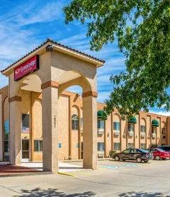 Econo Lodge Inn & Suites Albuquerque East I-40 Eubank Exit