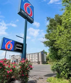 Motel 6 York, PA - North