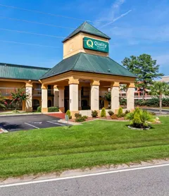 Quality Inn & Suites Civic Center