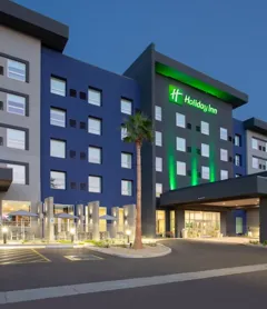 Holiday Inn Glendale - Stadium & Ent Dist, an IHG Hotel