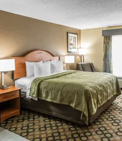 Quality Inn & Suites Columbus West - Hilliard