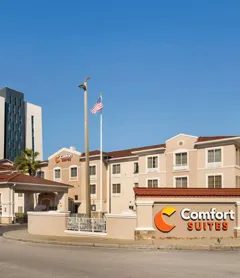 Comfort Suites Downtown