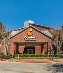 Comfort Inn & Suites North Dallas-Addison