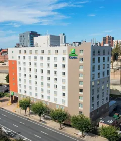 Holiday Inn Express Philadelphia - Penns Landing, an IHG Hotel