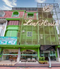 OYO 928 Leaf Hostel