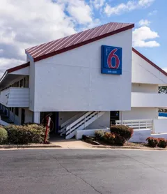 Motel 6 Birmingham, AL