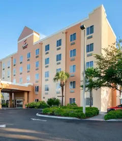 Comfort Suites Tampa Airport North