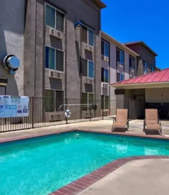 Studio 6 Suites Hesperia, CA – West Main Street – I-15