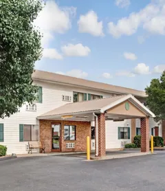 Super 8 by Wyndham West Memphis