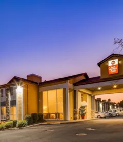 Best Western Plus Heritage Inn