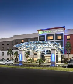 Holiday Inn Express & Suites Lakeland South, an IHG Hotel