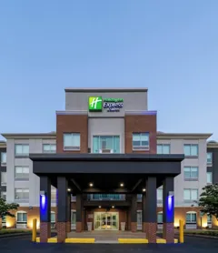 Holiday Inn Express Hotel & Suites Woodbridge, an IHG Hotel