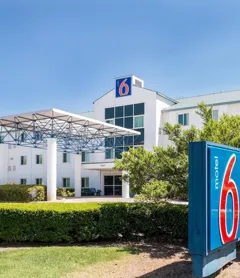 Motel 6 Irving, TX - DFW Airport North