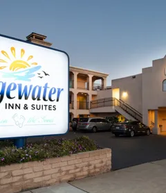 Edgewater Inn And Suites