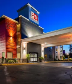 Best Western Plus Portland Airport Hotel & Suites