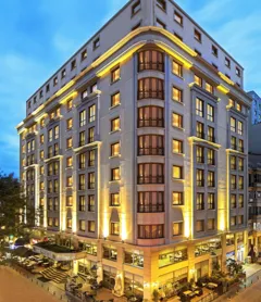 Arts Hotel Taksim